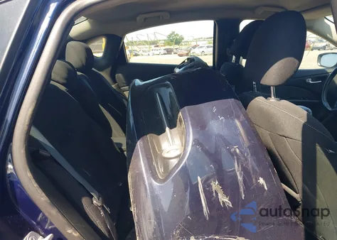 2013 Dodge Dart Sxt z USA, uszkodzony, nr VIN 1C3CDFBA0DD344618